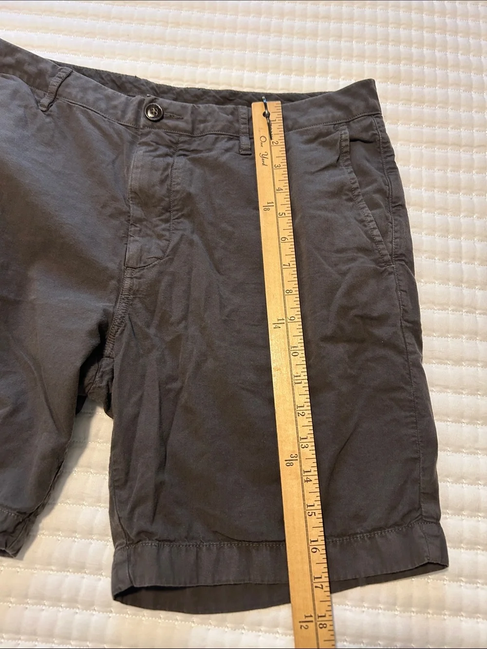 Faherty Charcoal Flat-Front Cotton Shorts 35” Waist